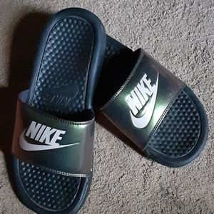 Nike slides
